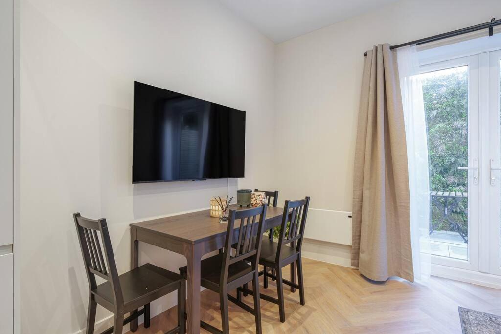 Апартаменты Cosy Tooting Retreat: 2-Bed Gem Лондон Экстерьер фото